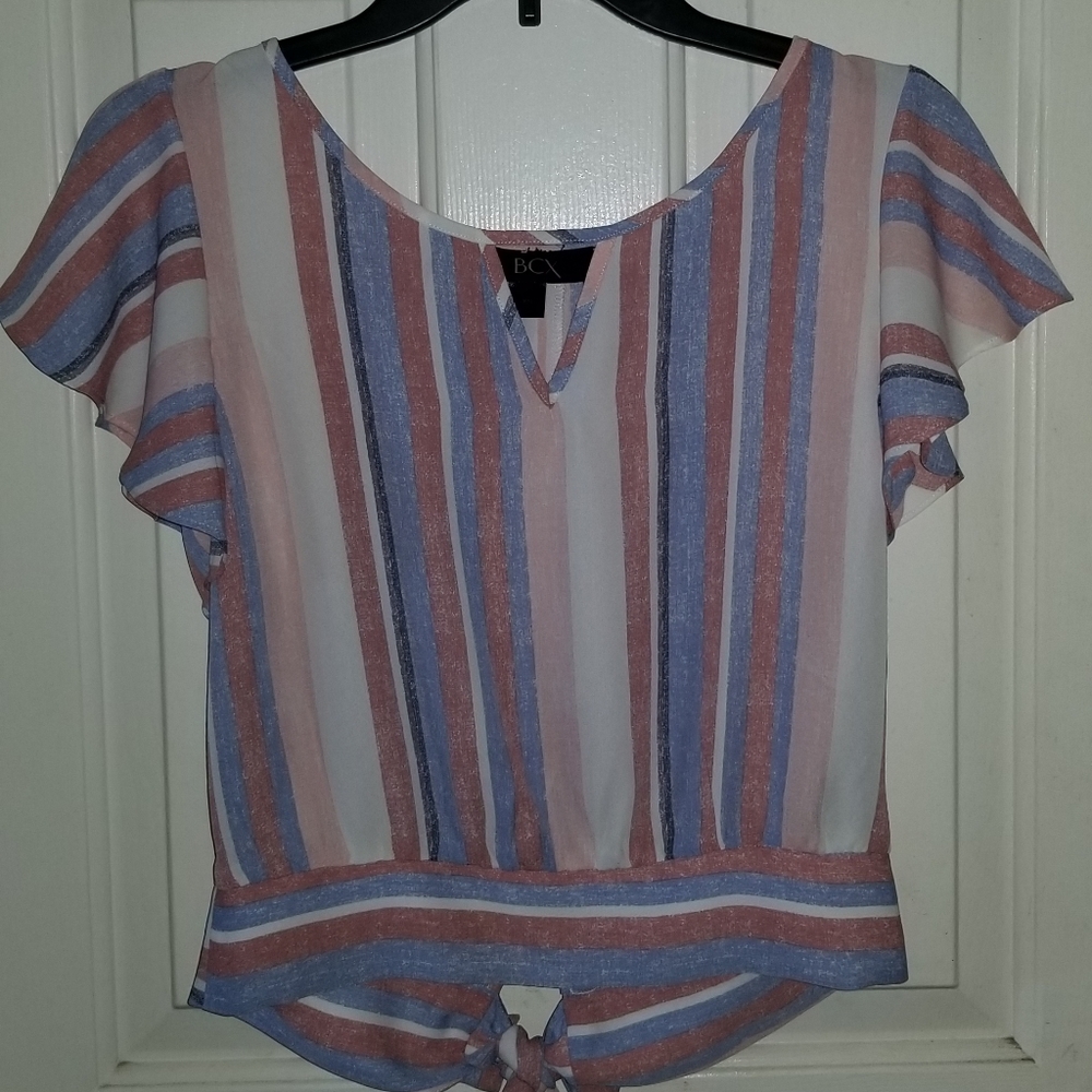 Short sleeve top